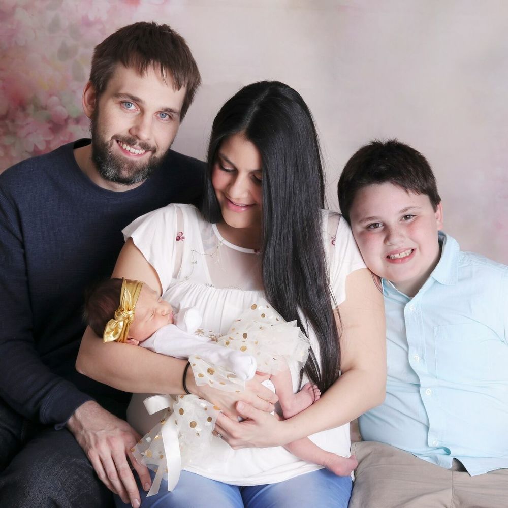 Meet your Posher, Nina